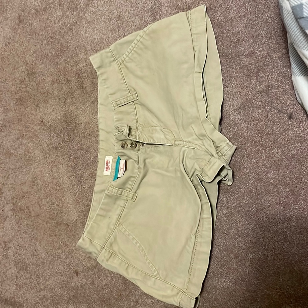 Mossimo size 5